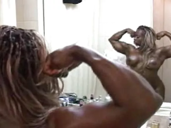 Diana, shahwada dabada madow ayaa ugu fiican.