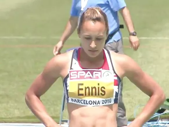 Jessica ennis olympic madow ebony bilad dahab ah uk dameer qurux badan ebony xidigta lulataaye ameman.